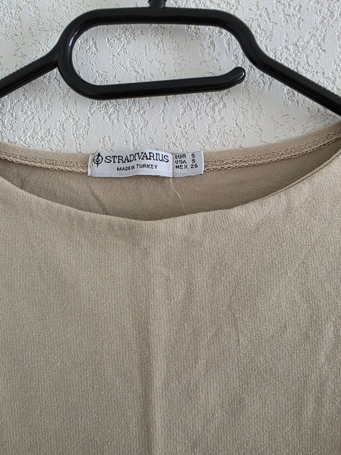 Croptop beige Stradivarius taille s - photo numéro 3