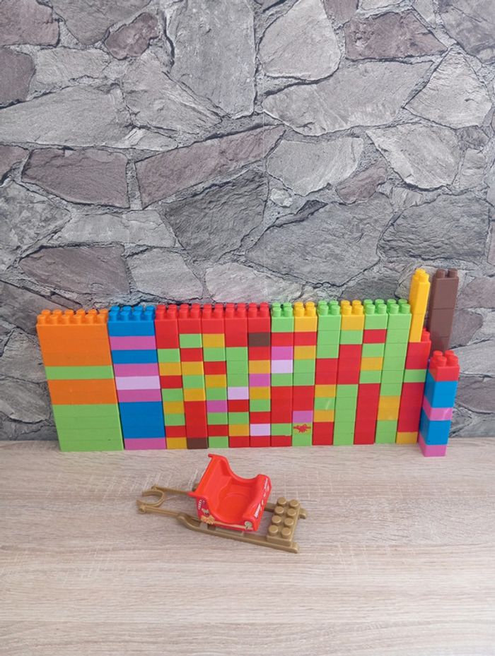 Lot 150 Briques de constuction + traineau - photo numéro 2