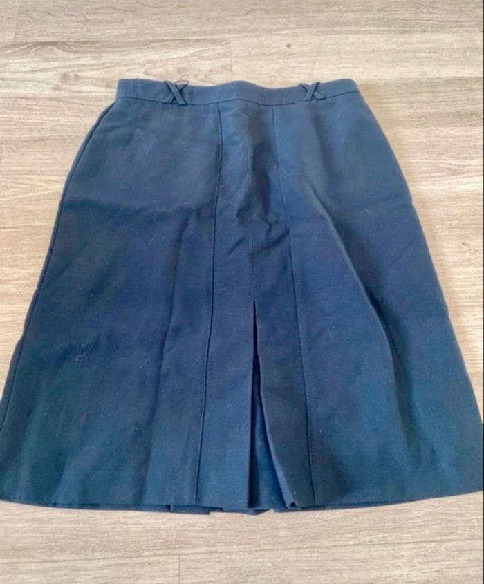 Jupe élégante mi-longue ajustée - photo numéro 3