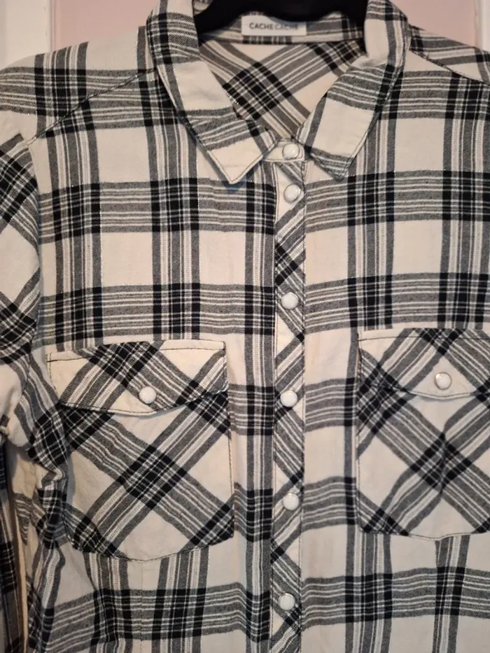 Chemise cache cache 38/40 - photo numéro 2