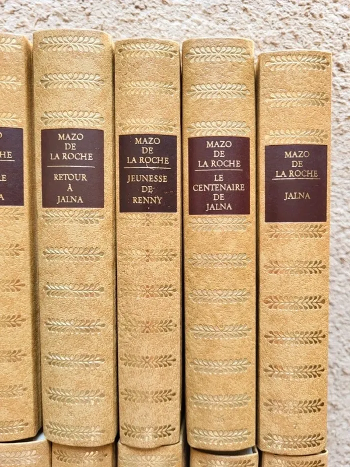 Lot des 16 livres "Les Jalna" de Mazo de La Roche - La saga des Whiteoak - photo numéro 3