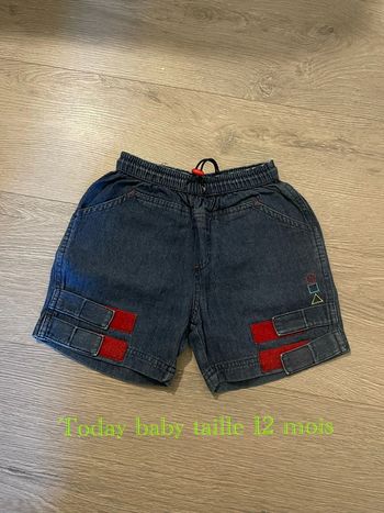 Short en jean bleu foncé et rouge taille élastique Today baby taille12 mois