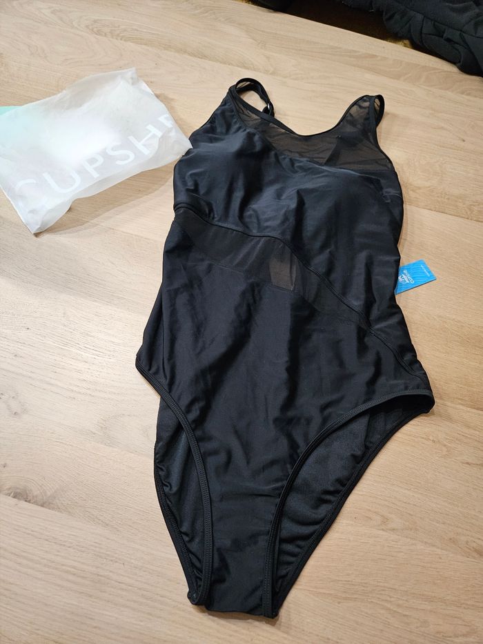 Maillot de bain cupshe neuf et étiqueté - photo numéro 1