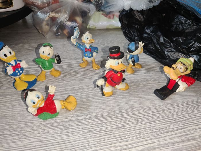 Lot anciennes figurines la bande à Picsou
