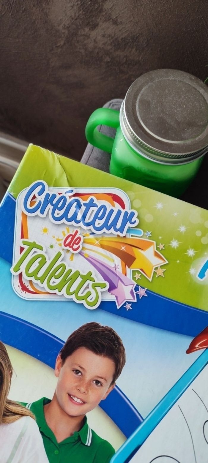 Mon atelier à dessin Clémentoni - photo numéro 2