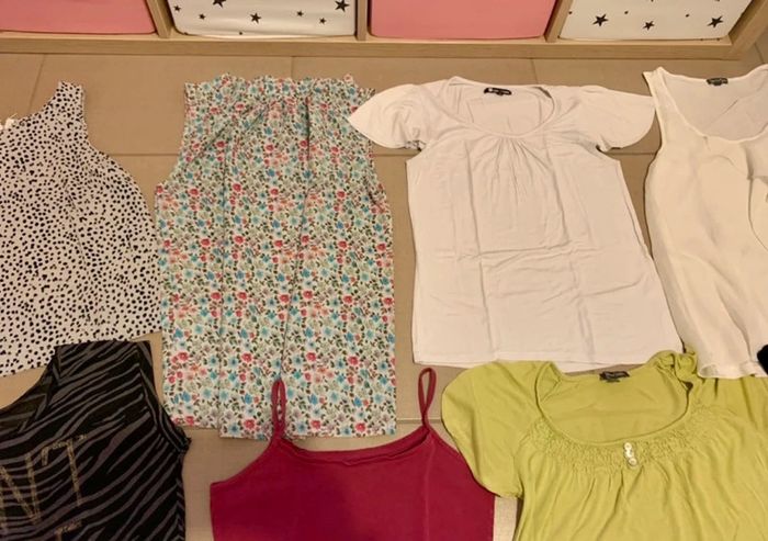 Lot 12 hauts femme taille S/36 dont 1 body - photo numéro 4