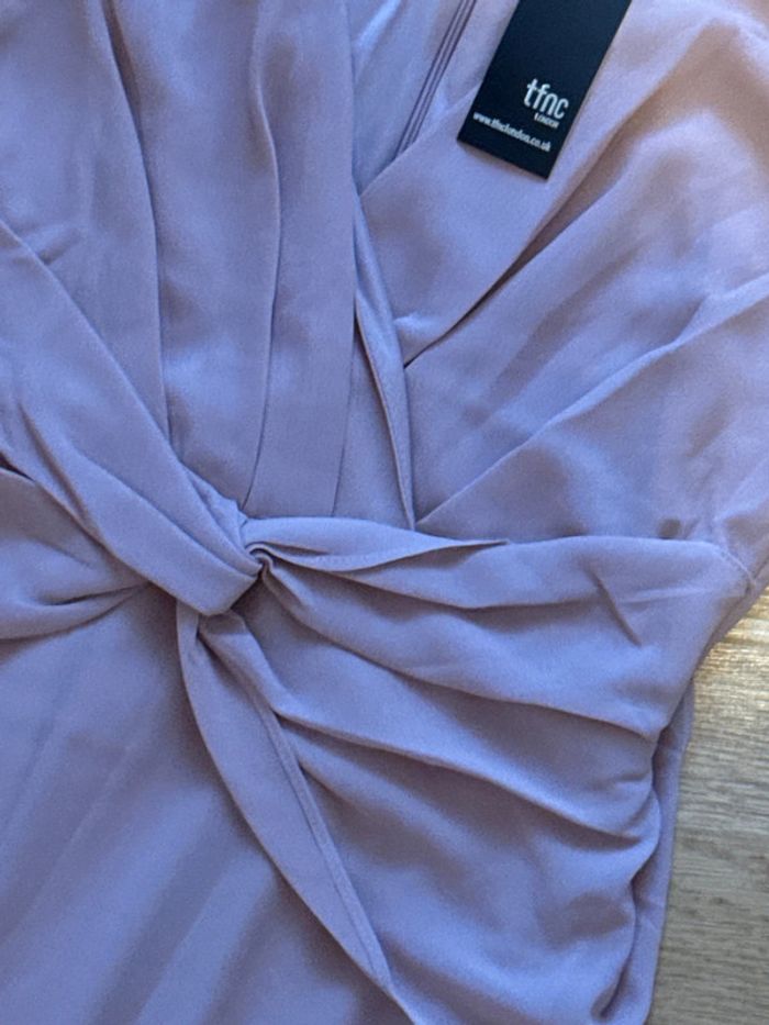 Robe cocktail taille 34 tfnc petite - photo numéro 3
