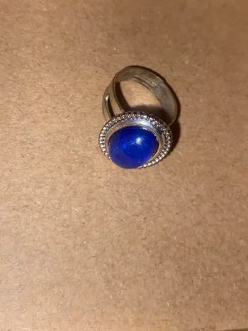 Bague ajustable diamant bleu