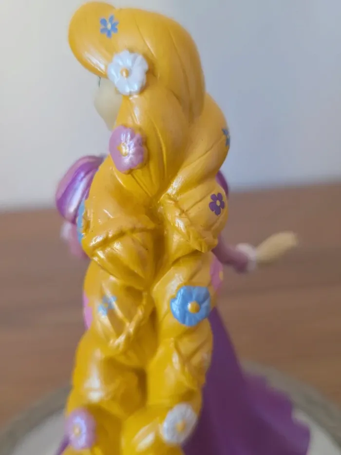 Raiponce figure anniversaire 10 ans disney japon - photo numéro 13