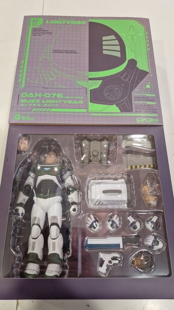 Figurine Buzz Lightyear NEUVE DAH-076 Alpha Suit Disney Pixar