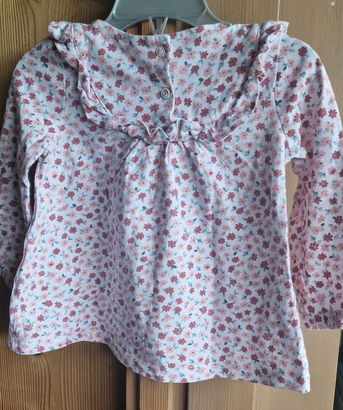 T shirt Manches longues à fleur fille _ taille 86 cm - photo numéro 2