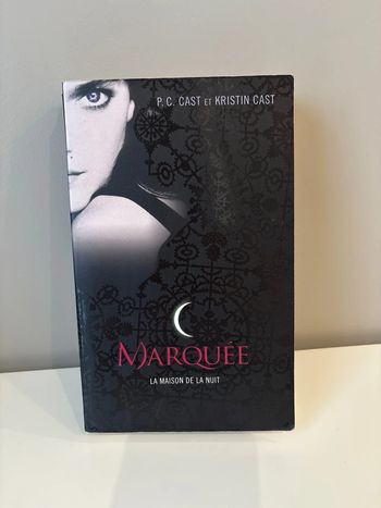 Tome 1 Marque de la maison de la nuit