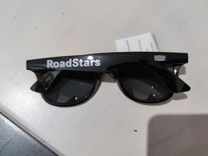 Lunettes de soleil Mercedes benz - photo numéro 2