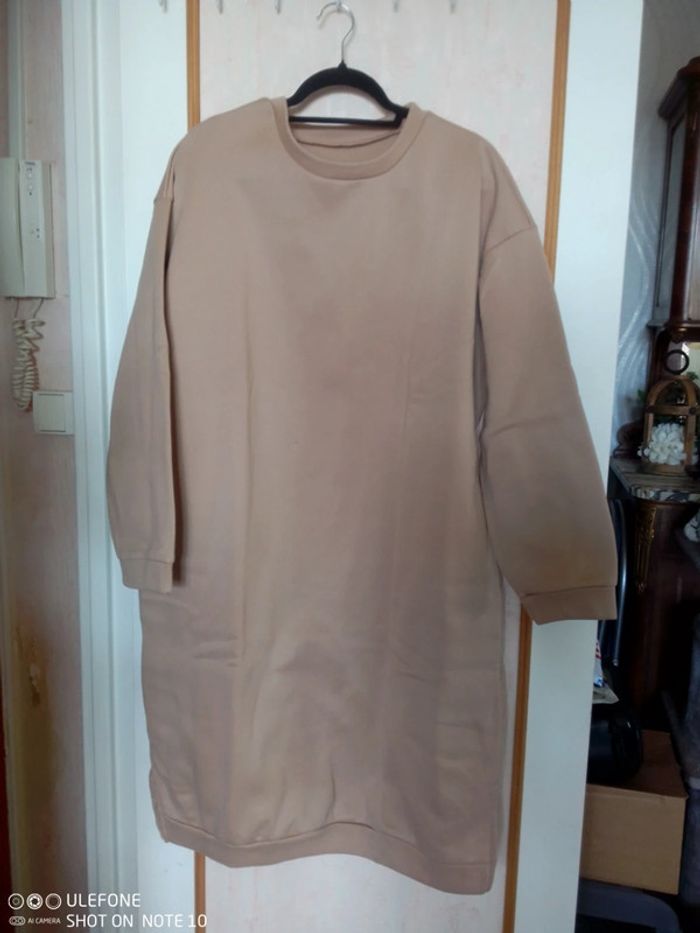Sweat très long taille XXXL - photo numéro 2