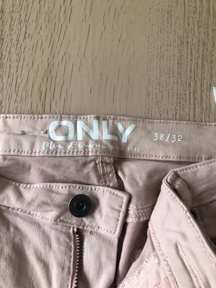 Pantalon rose - photo numéro 3