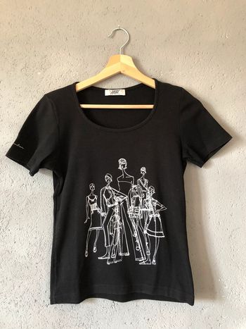Teeshirt Newman taille S 🌻