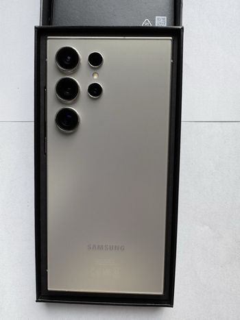 Samsung Galaxy s25 neuf 512 GO