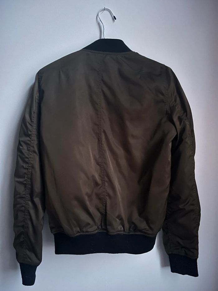 Bombers vert - photo numéro 7