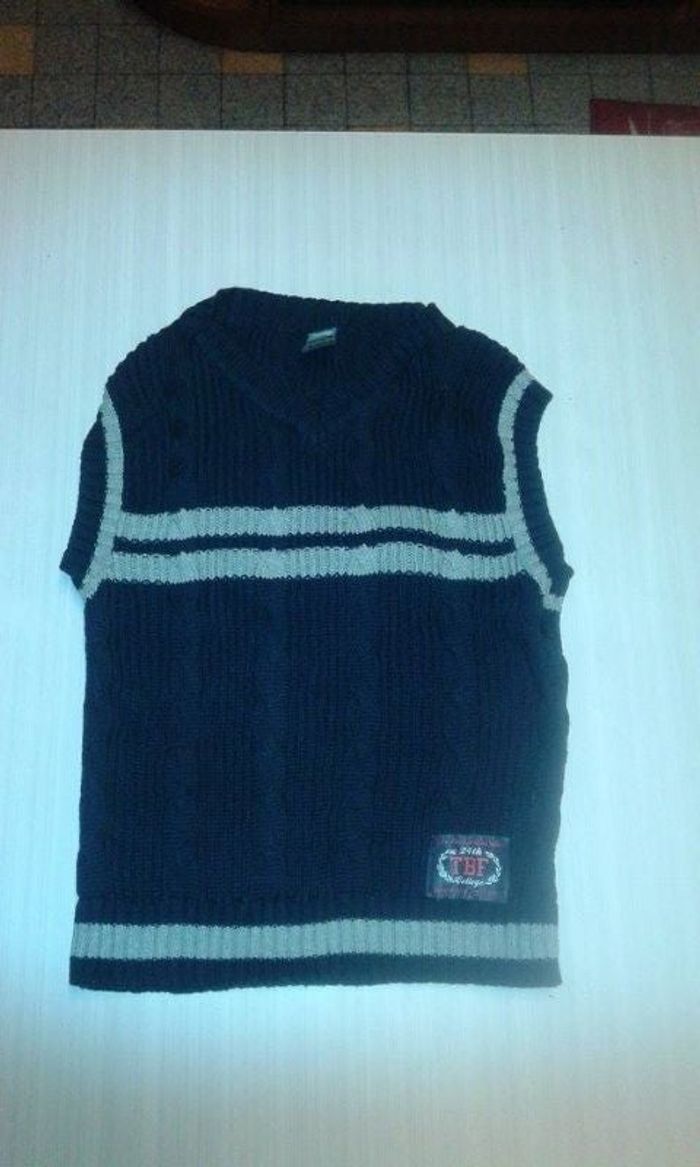 pull sans manche garçon 5 ans