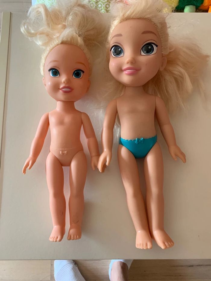 Lot de 2 poupées Elsa Reine des neiges