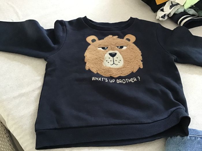Sweat shirt