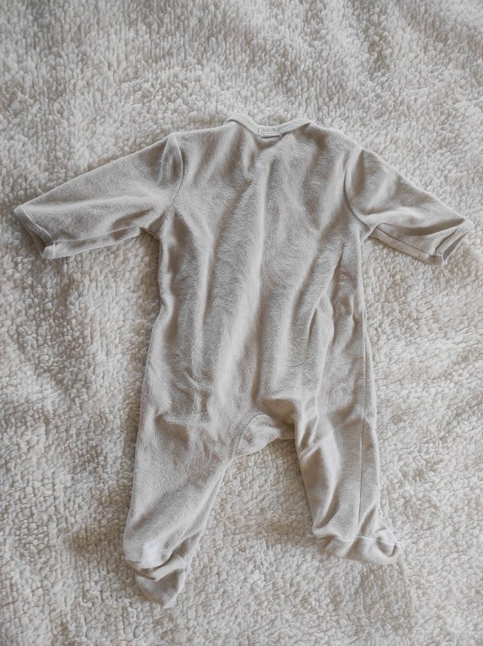 Pyjama - photo numéro 2