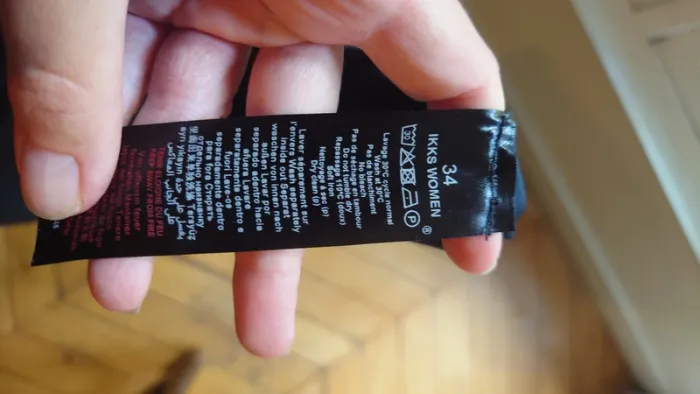 Magnifique robe noire IKKS taille 34 - photo numéro 7