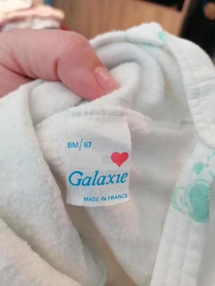 Salopette galaxie - photo numéro 3
