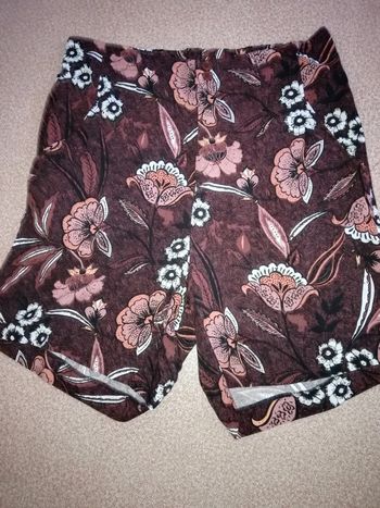 Short femme t 46 fleuris