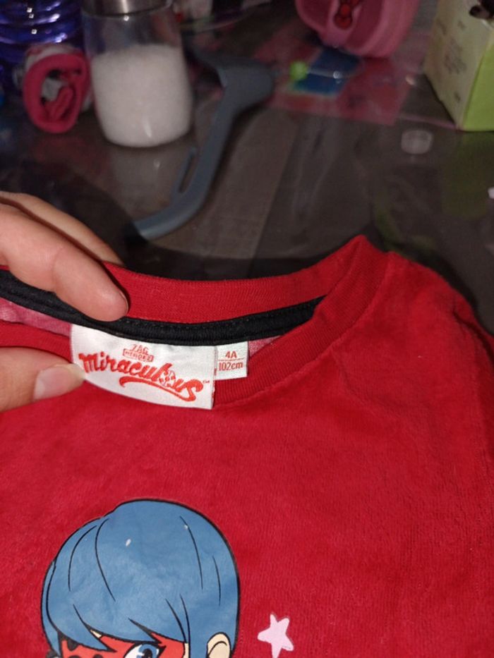 Tee-shirt manche longue miraculous 4 ans - photo numéro 2