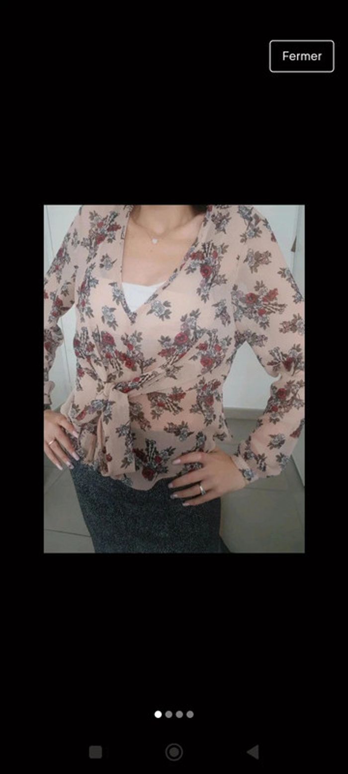 🍁 Blouse fleurie avec dos ajouré - photo numéro 2