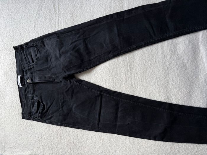 Jean homme Zara – Noir basique coupe slim – Taille 44 L/XL - photo numéro 3