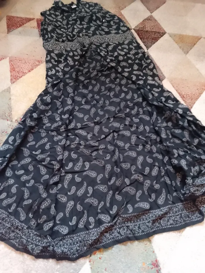 Ensemble tunique et pantalon