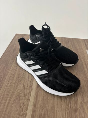 Baskets noir