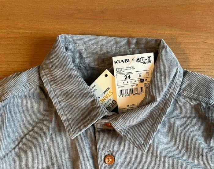 (Neuve non portée) superbe chemise ml velours #24mois Garçon - photo numéro 3