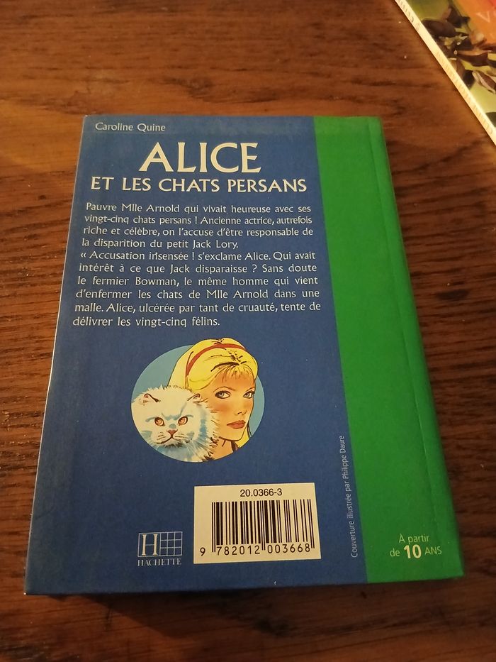 Alice et les chats persans - photo numéro 2