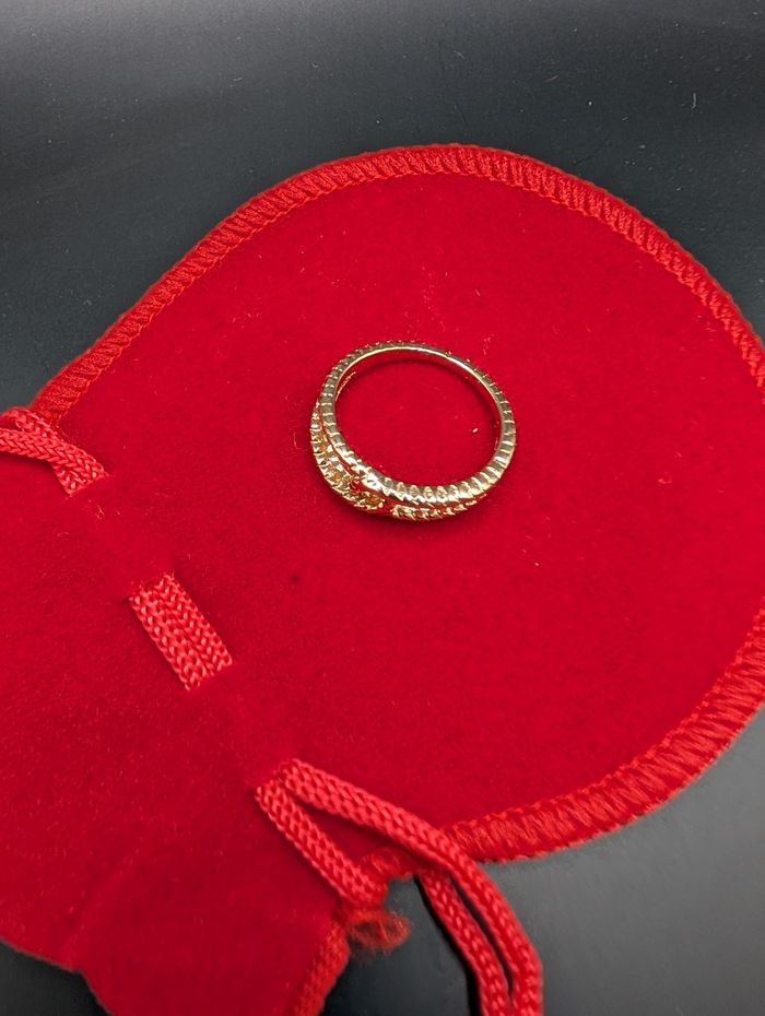 Bague 💍 Titane, Style Double Anneau Torsadé avec Détail Central neuve - photo numéro 3