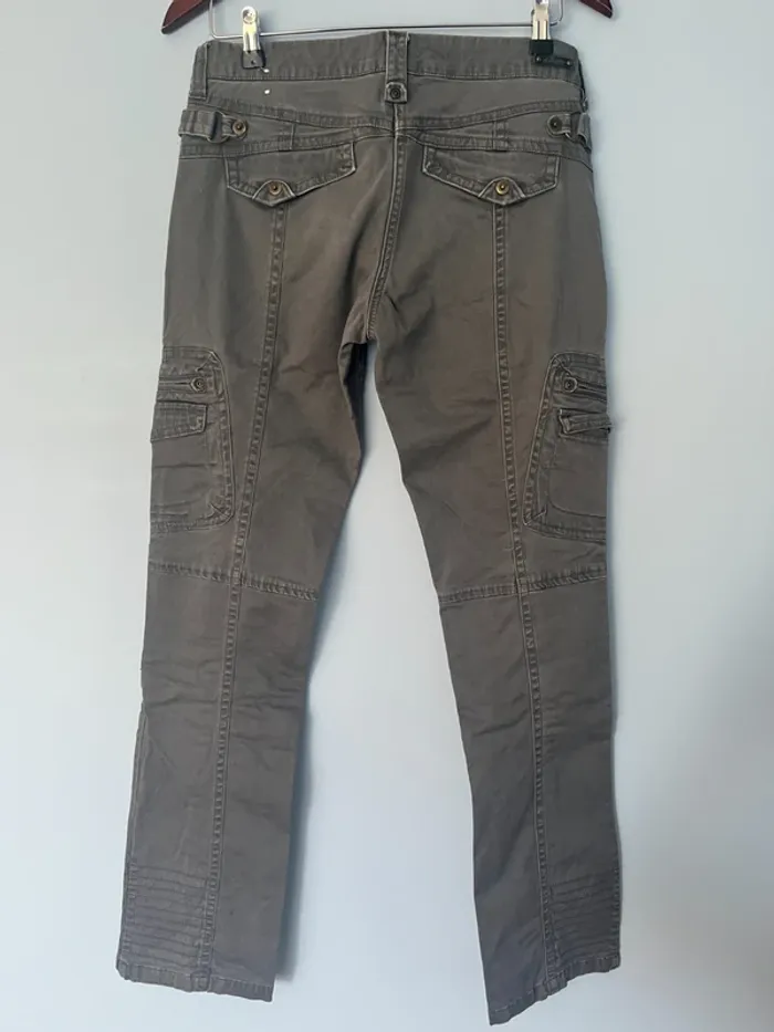 Pantalon gris multi-poches Timezone T29/32 – style utilitaire, détails mode, confortable et robuste - photo numéro 6