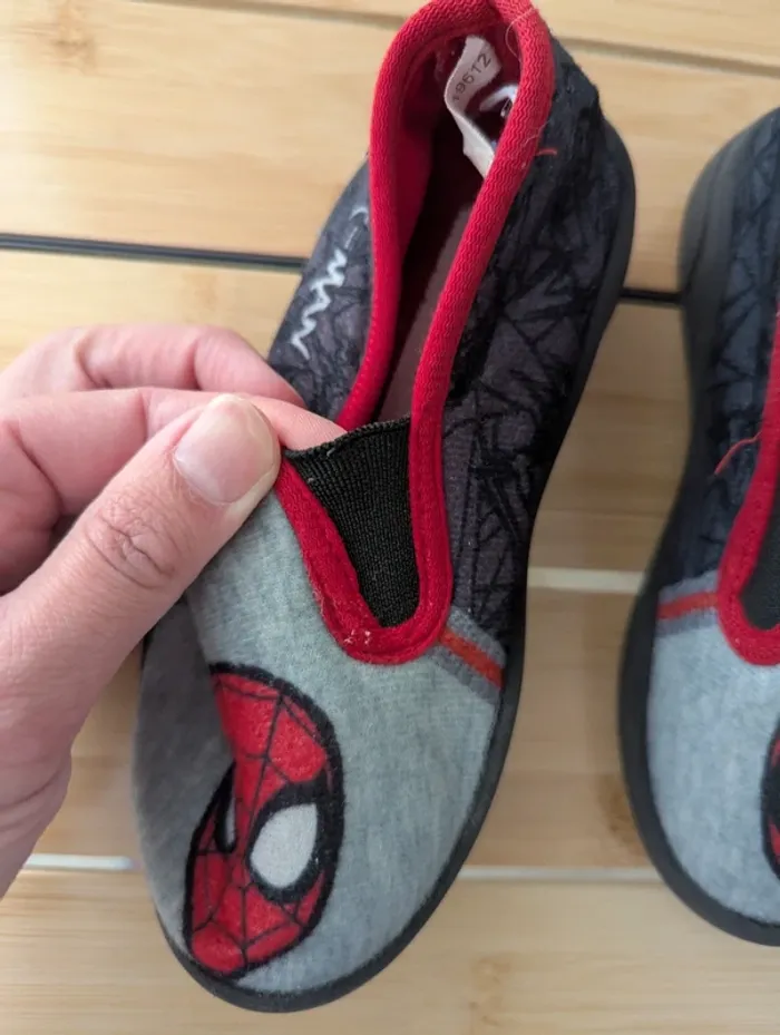 Chaussons spiderman - photo numéro 10