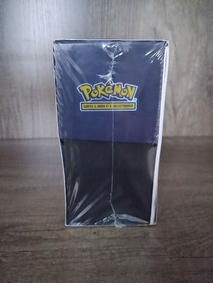 Pokémon 
ETB Écarlate et Violet EV8
Etincelles déferlantes - photo numéro 6