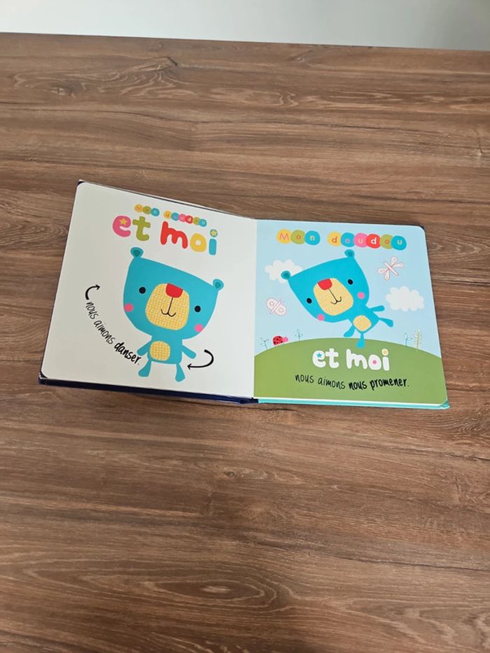 Livre mon doudou et moi avec un vrai doudou - photo numéro 2