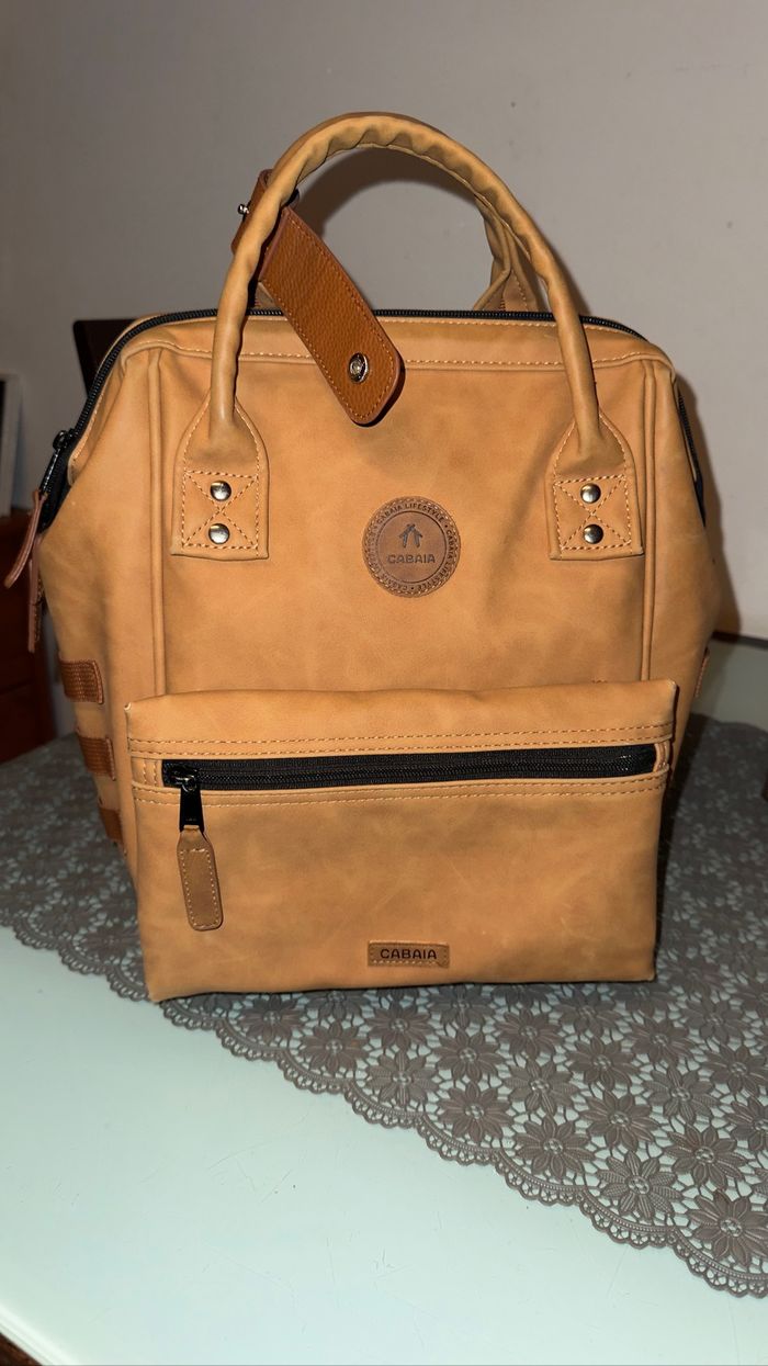 Sac a dos cabaia camel médium