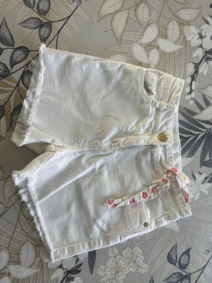 Short jean blanc 4 ans