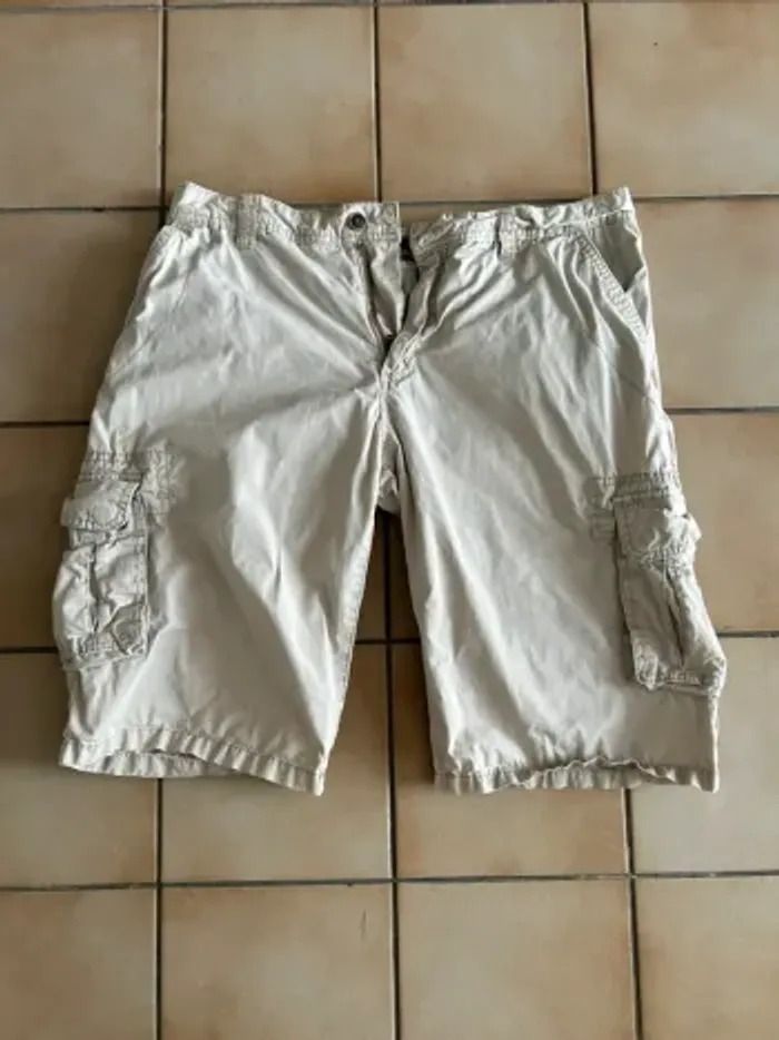 Short Brice taille 42