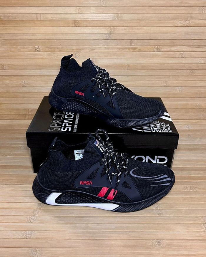 Basket Sneakers Beyond The Rainbow 42