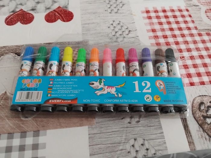 lot accessoire coloriage
