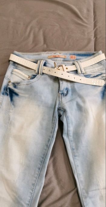 Jean ceinture blanche 