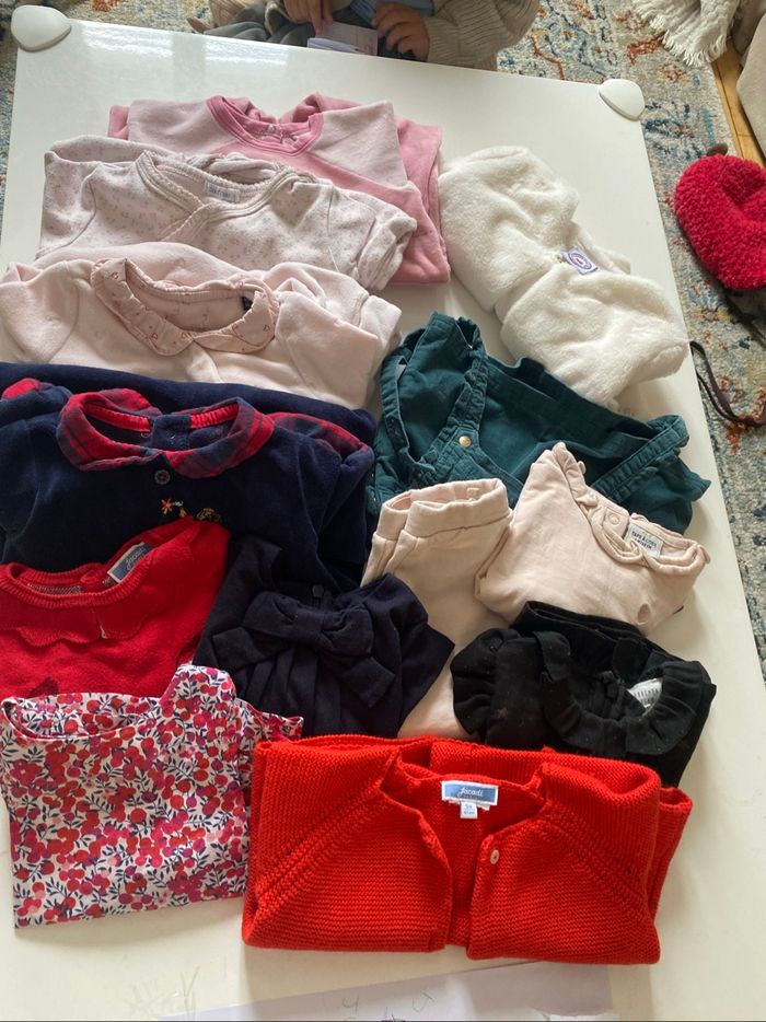 Lot vêtements fille 6 mois