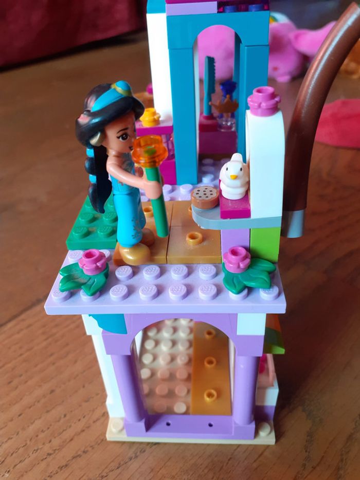 Lego Disney 41161 Les aventures au Palais de Jasmine et Aladdin - photo numéro 6