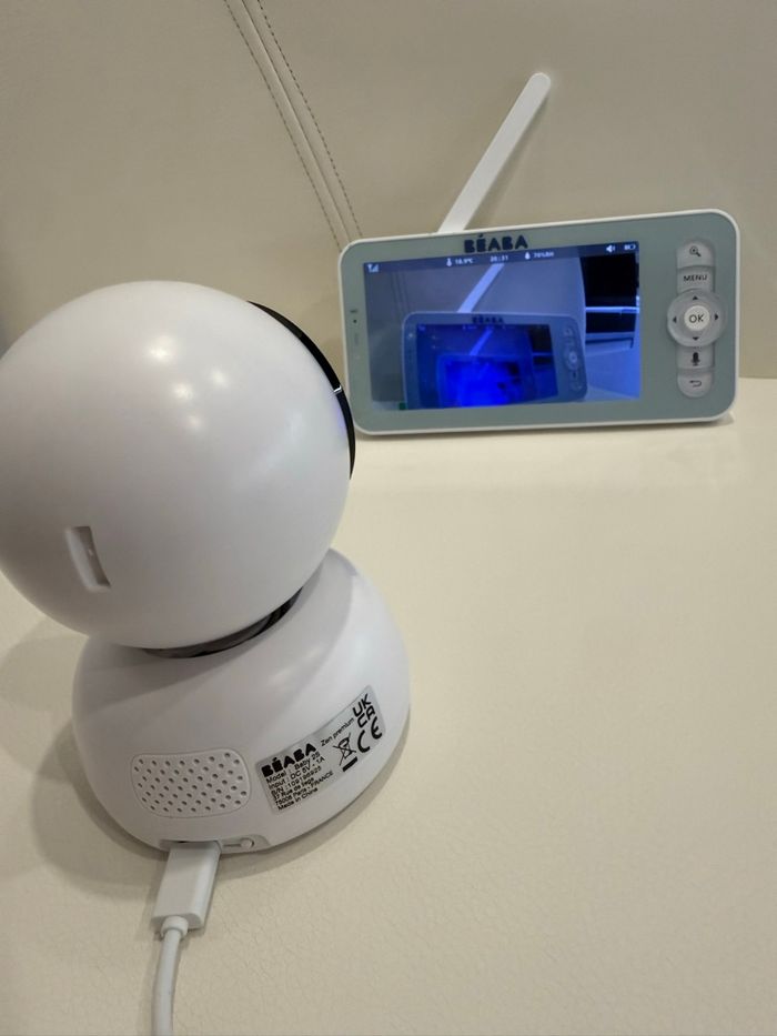 BÉABA Babyphone écoute-bébé Vidéo Zen Premium. Neuf avec protection sur l’écran. - photo numéro 2